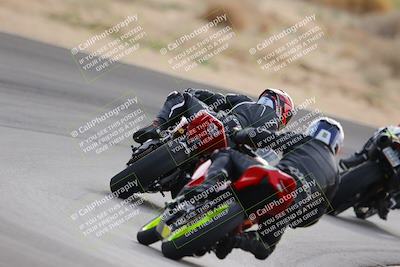 media/Dec-17-2022-SoCal Trackdays (Sat) [[224abd9271]]/Turn 10 Backside (120pm)/